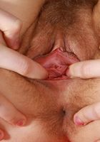 ATK Natural & Hairy: Anna Teilor (Anna Teilor shows the hairy pink.)