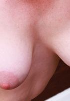 ATK Natural & Hairy: Elizabeth (Elizabeth works and and spreads bush)