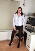 Hairy MILF spreads her pussy, Eva (eva055) ATK Archives: Eva (Hairy MILF spreads her pussy)