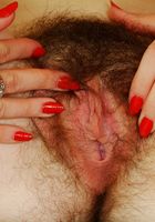 ATK Natural & Hairy: Kasia (Kasia in scary hairy)