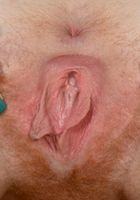 ATK Natural & Hairy: Kierra Wilde (Kierra fingers her hungry hairy pussy)