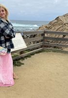 ATK Galleria: Nicole Nichols (Nicole Nichols Beach Date and Spreading BTS)