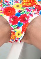 ATK Natural & Hairy: Ursula (Ursula in young and hairy)