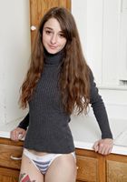 Horny coed Willow teases and uses her vibrator, Willow Hayes (wil017) ATK Galleria: Willow Hayes (Horny coed Willow teases and uses her vibrator)